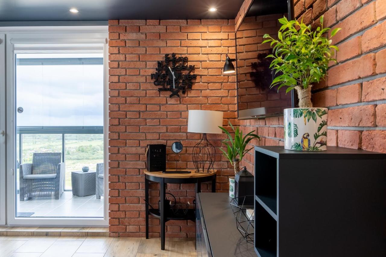 Apartament Aquatower Oliwia & Laura Rekin เรดา ภายนอก รูปภาพ